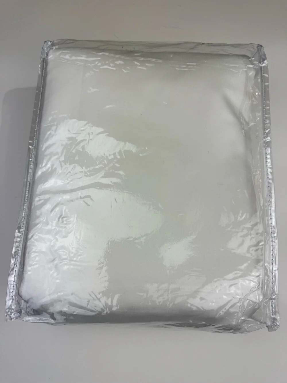 POTTERY BARN 700-Thread-Count Sateen Duvet Cover White